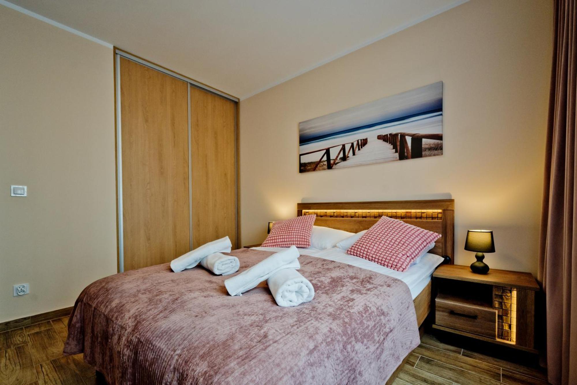 Apartament Orlando W Porto Leba 350M Od Morza Eksteriør billede